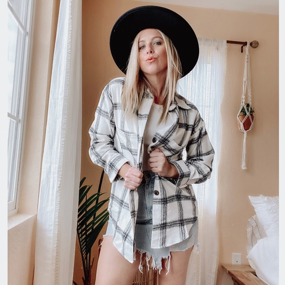 FLANNEL SHACKET - Picture 2 of 13